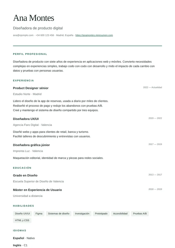 Plantilla de currículum Editorial: serif cálida y equilibrada