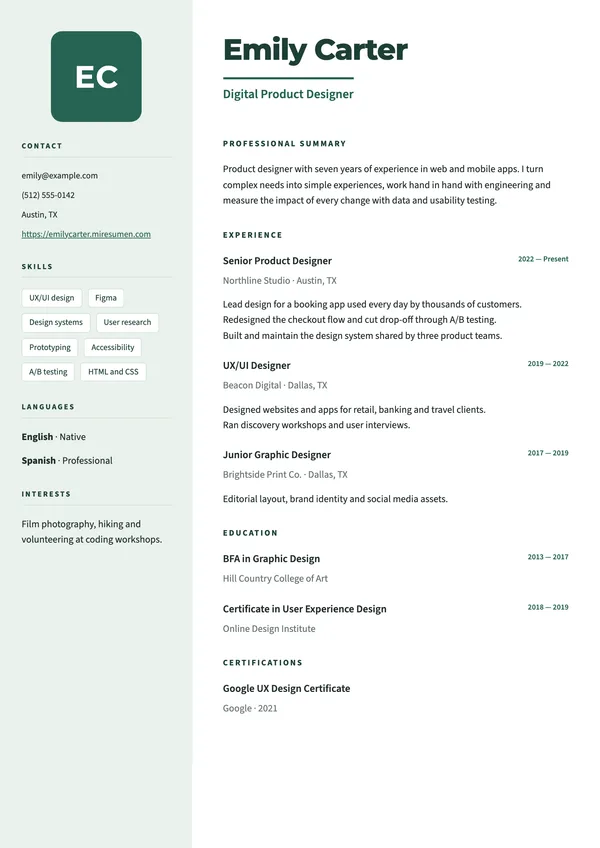 Panel resume template: light sidebar and square photo